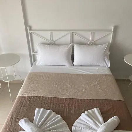 Vacation Getaway Chalkidiki - Spacious Close To The Sea 弗洛伊塔