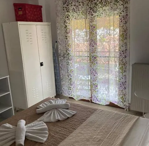Vacation Getaway Chalkidiki - Spacious Close To The Sea * Flogita