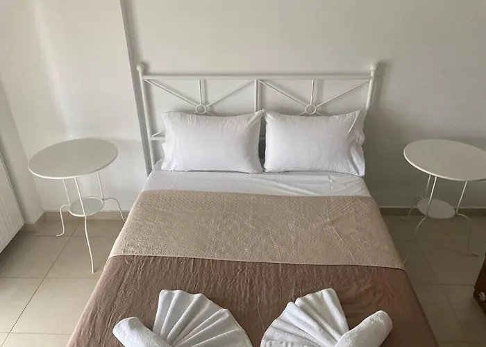 Vacation Getaway Chalkidiki - Spacious Close To The Sea Flogita
