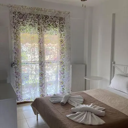 Vacation Getaway Chalkidiki - Spacious Close To The Sea *